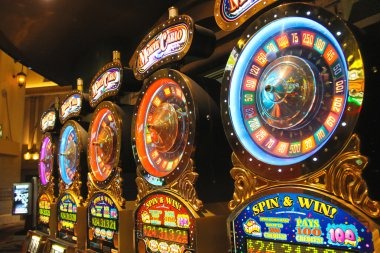 acekslot platform interface showing sportsbook and casino games